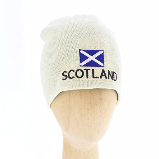 White beanie hat with St Andrews flag and Scotland printed. The reversible hat has black on the other side.