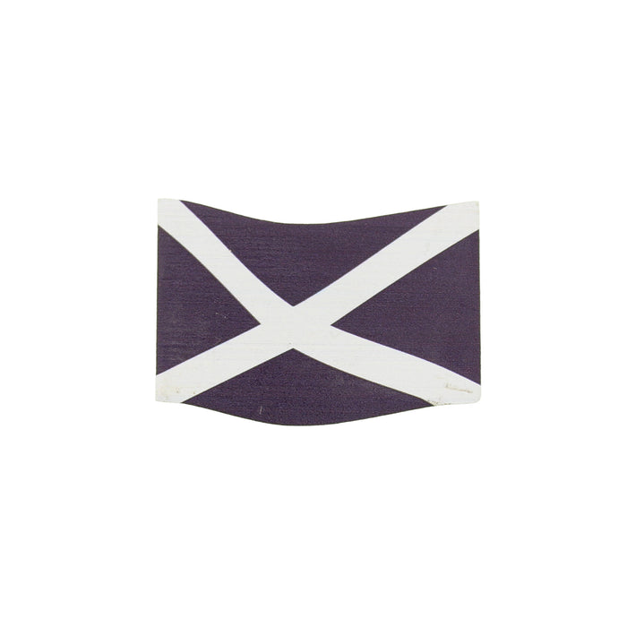 A small rectangular flag magnet featuring the Scottish saltire design. - Image