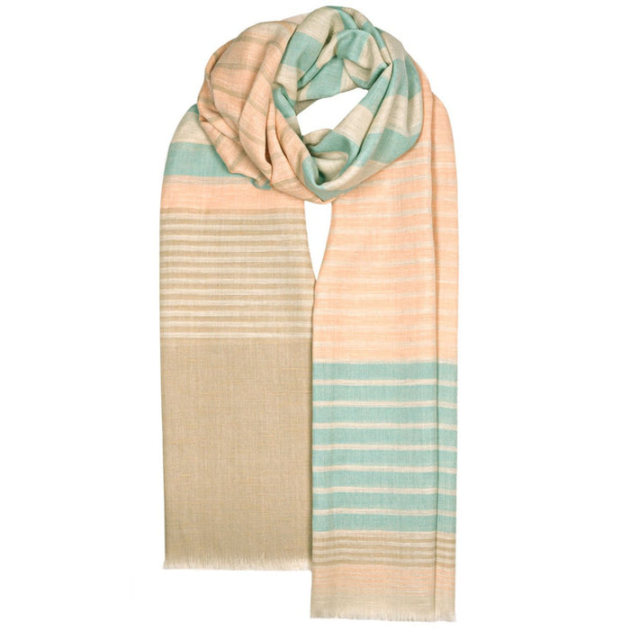 Lightweight scarf in pink and blue tones